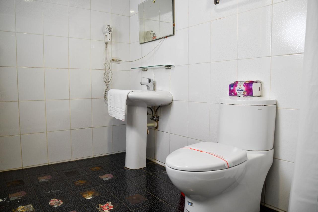 Way Young House Цзюфэнь Экстерьер фото